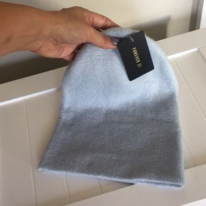 Forever 21 baby blue bennie